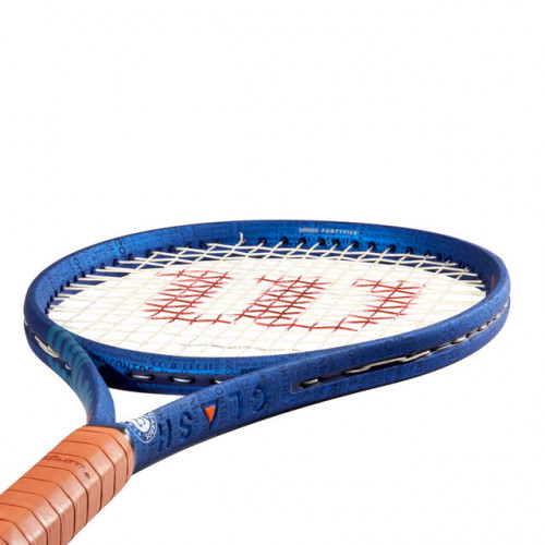 Теннисная ракетка Wilson Clash 100 V2.0 Roland Garros 2022 (295 гр.) 
